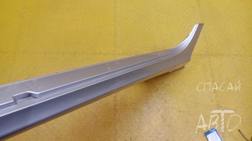 Mercedes-Benz W218 CLS Накладка на порог (наружная)