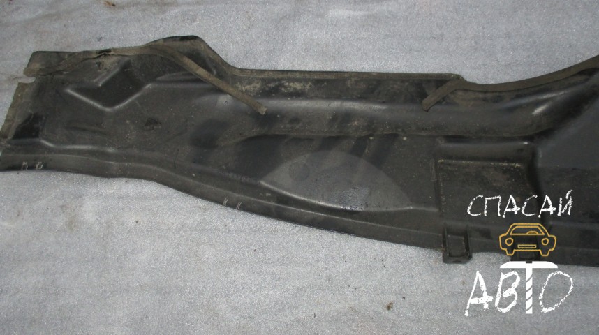 Ford Focus II Жабо - OEM 4M51A01628