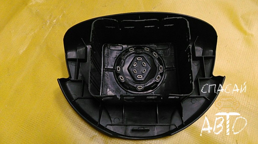 Renault Logan I Подушка безопасности в рулевое колесо
