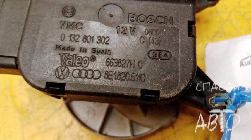 Audi A4 (B5) Моторчик заслонки печки