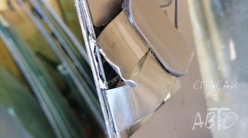 Toyota RAV 4 (40) Стекло лобовое (ветровое)