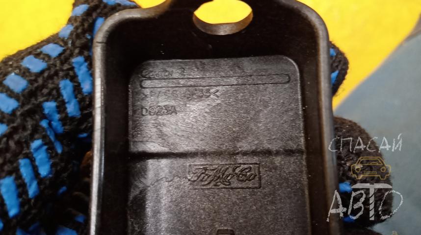 Ford Explorer Ручка открывания капота