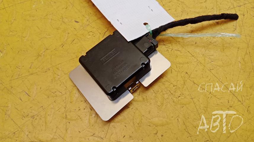 Ford Explorer Антенна