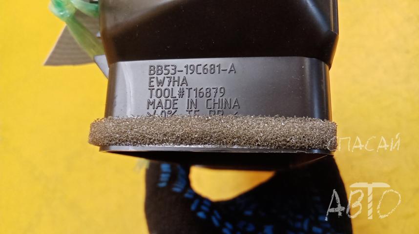 Ford Explorer Дефлектор воздушный