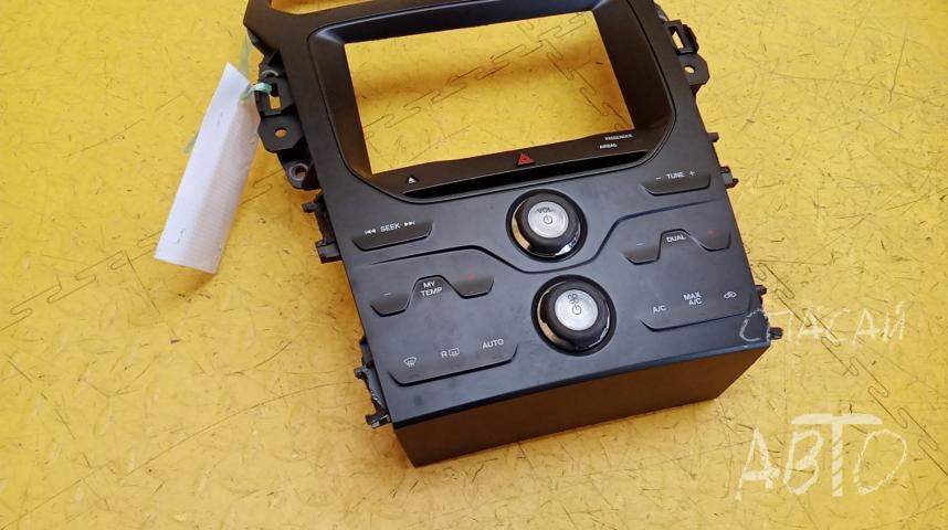 Ford Explorer Блок управления климатической установкой