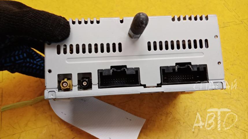 Ford Explorer Магнитола