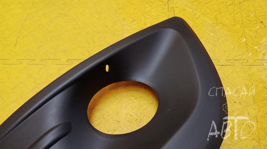 VAZ Largus Решетка в бампер