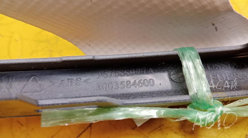 Peugeot 408 Молдинг заднего бампера