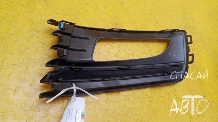 Volkswagen Polo (Sed RUS) Решетка в бампер
