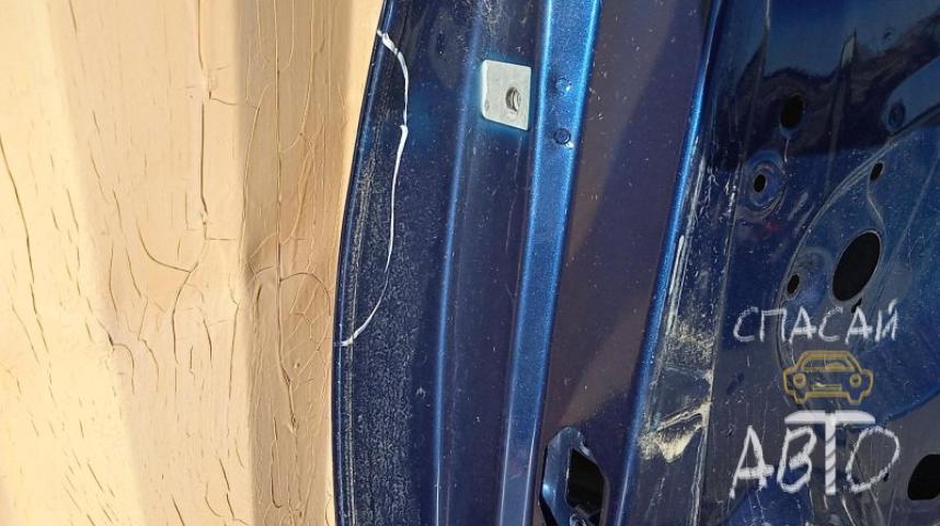 Volkswagen Jetta Дверь задняя правая