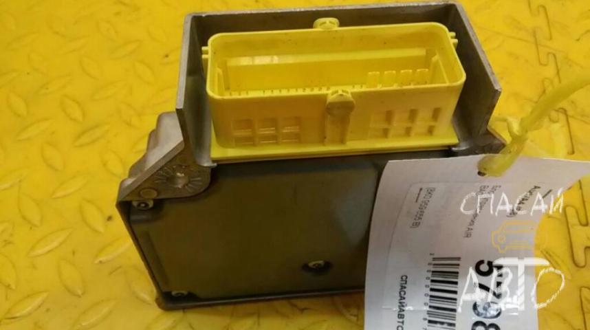 Audi A4 (B8) Блок управления AIR BAG