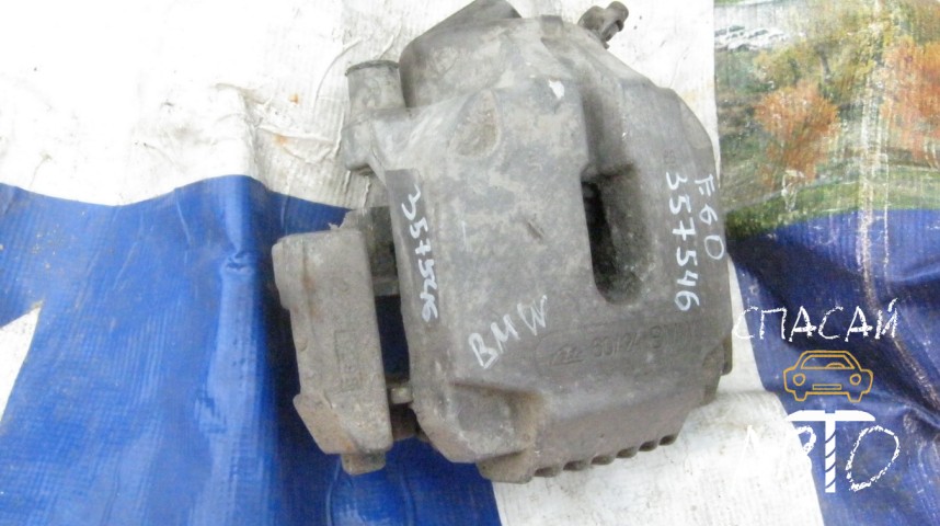 BMW 5-серия E60/E61 Суппорт передний - OEM 34116753660