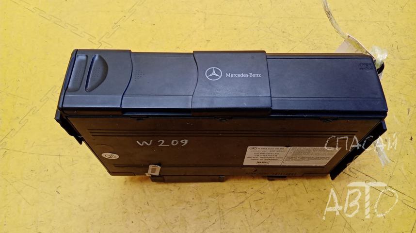Mercedes-Benz W209 CLK coupe Чейнджер компакт дисков