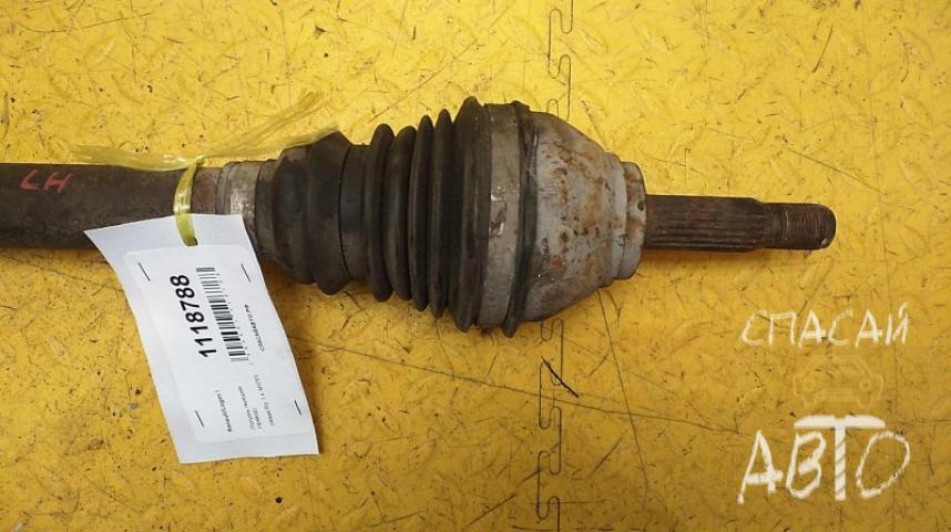 Renault Logan I Полуось передняя (привод)