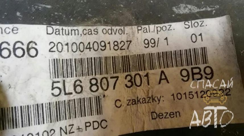 Skoda Yeti Бампер задний