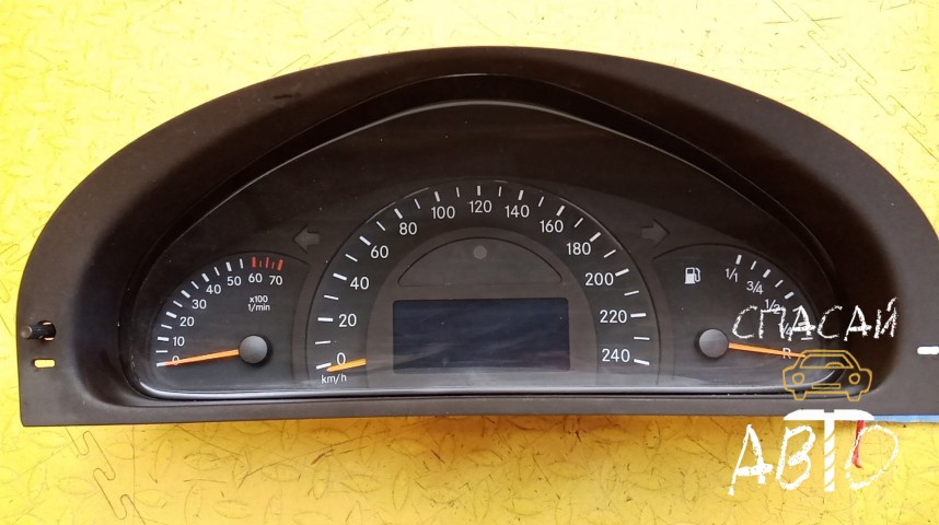 Mercedes-Benz W463 G-klasse Панель приборов - OEM A4635400111