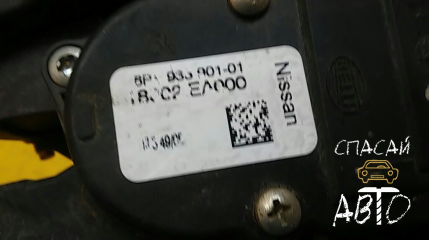 Nissan Navara (D40) Педаль газа - OEM 18002EA000