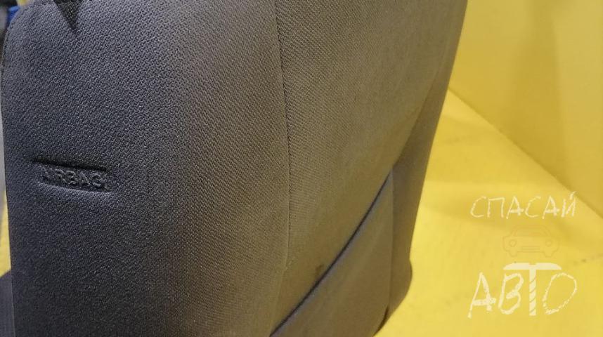 Volkswagen Touareg I Сиденья (комплект)