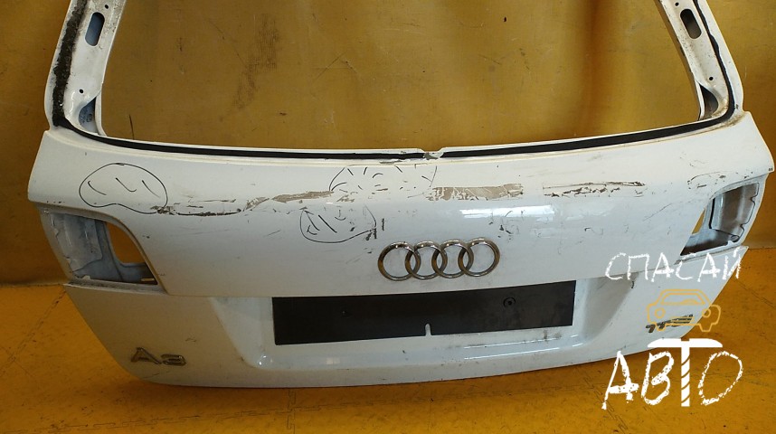 Audi A3 (8P) Дверь багажника - OEM 8P4827023H