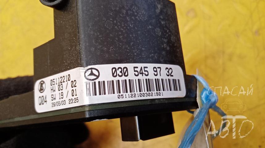 Mercedes-Benz W211 E-klasse Датчик угла поворота рулевого колеса