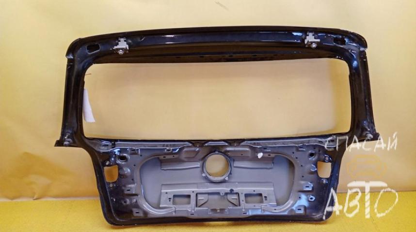 Volkswagen Golf 5 Дверь багажника
