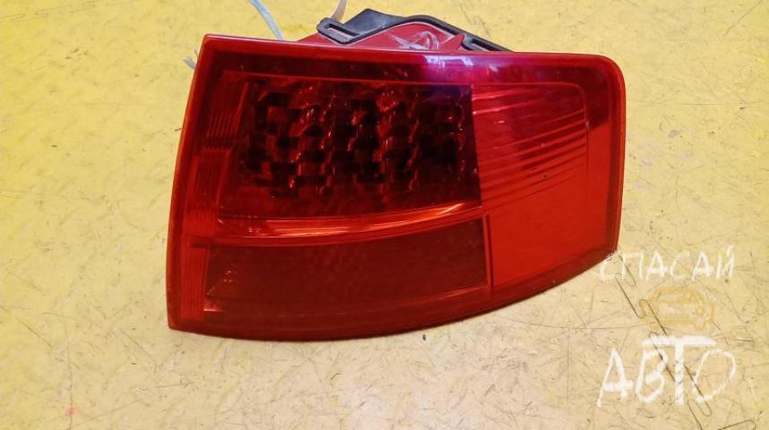 Audi A8 (4D) Фонарь задний