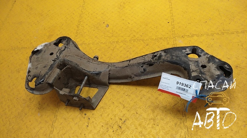 BMW X5 E53 Кронштейн КПП - OEM 22316751228