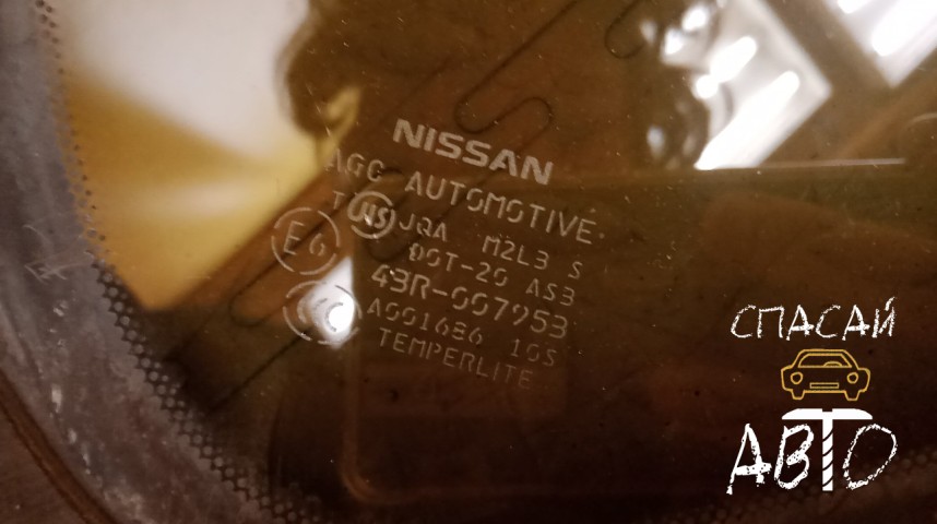 Nissan Murano (Z51) Стекло кузовное глухое правое - OEM 833001AA0C