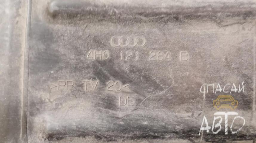 Audi A8 (4D) Воздуховод радиатора