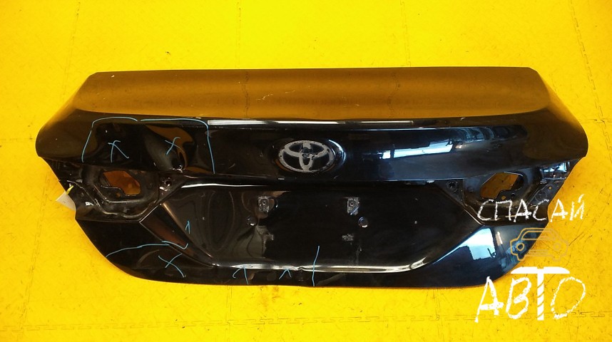 Toyota Camry V70 Крышка багажника - OEM 6440106F70