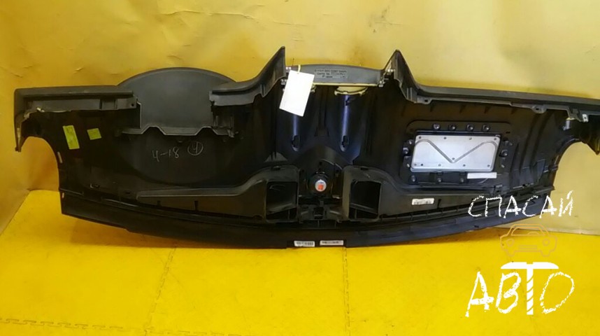 Mercedes-Benz W164 M-klasse (ML) Торпедо  - OEM A1646800387