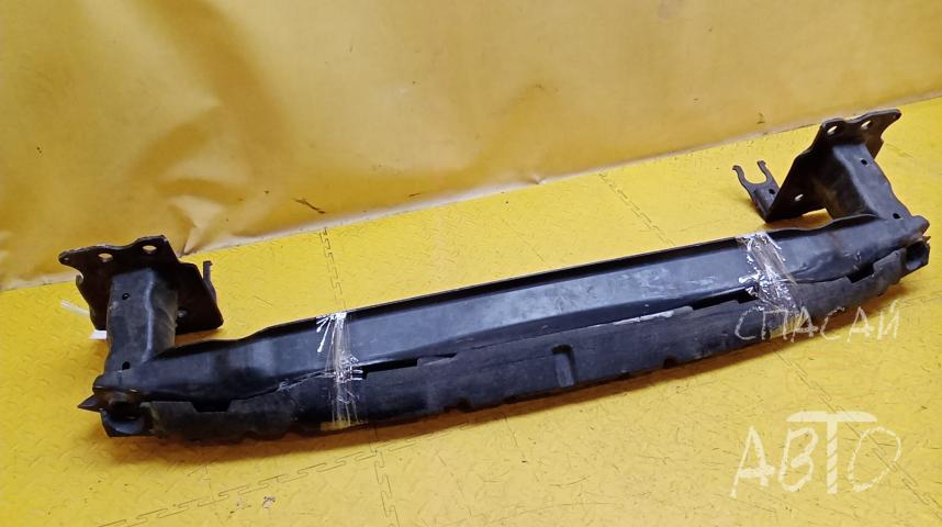 Porsche Cayenne Усилитель переднего бампера