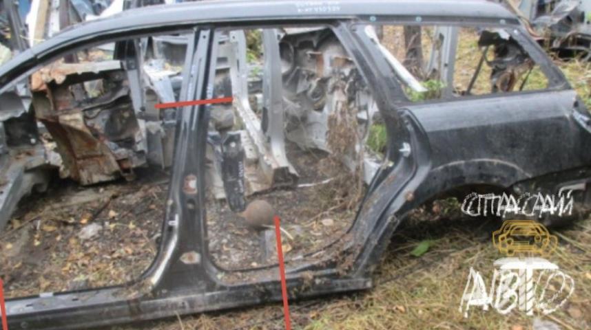 Subaru Legacy Outback (B11) Порог со стойкой левый