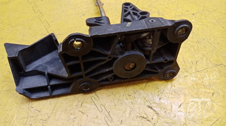 Ford Focus I Кулиса КПП