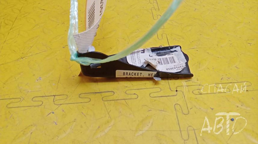 Toyota RAV 4 (30) Кронштейн фары