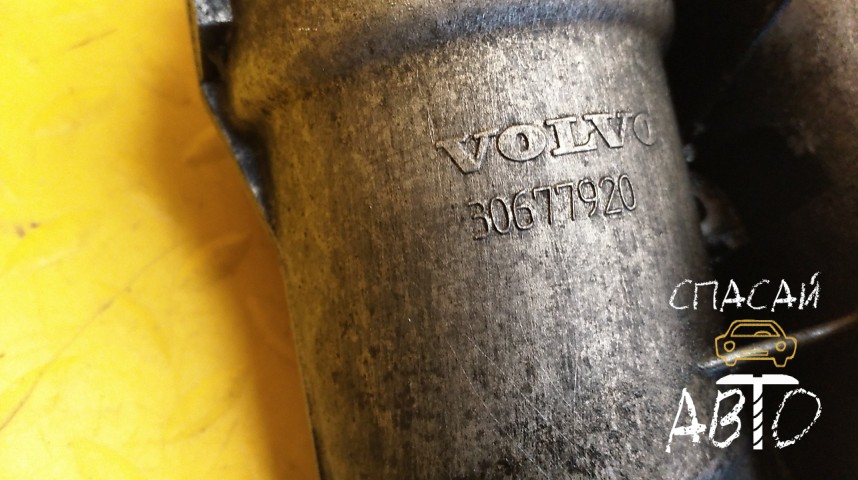 Volvo XC90 Корпус масляного фильтра - OEM 30677920