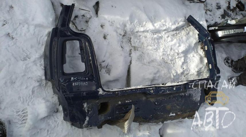 Volkswagen Passat (B5) Панель задняя