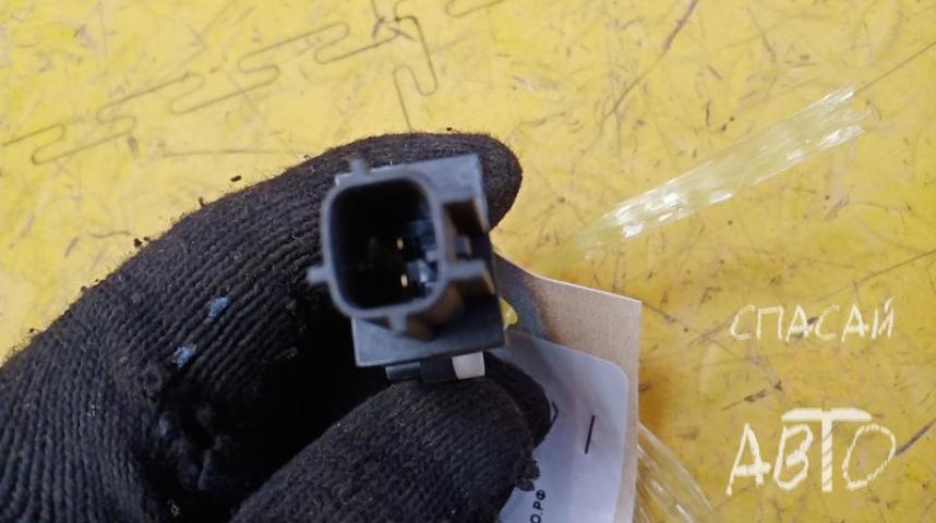 Audi A8 (4D) Датчик AIR BAG
