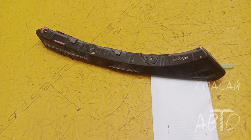 Hyundai i30 Кронштейн переднего бампера