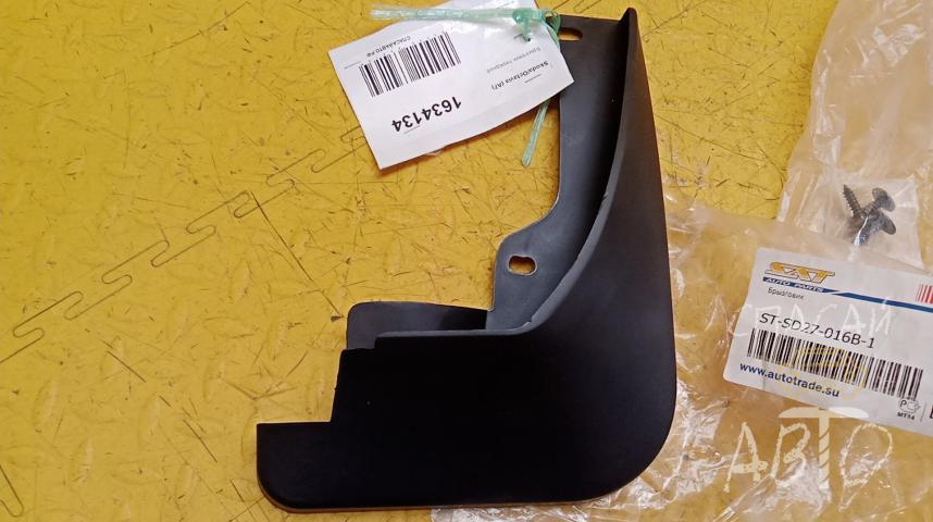 Skoda Octavia (A7) Брызговик передний