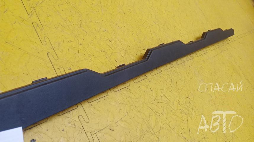 Volkswagen Amarok Накладка переднего бампера