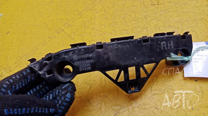 Mazda 3 (BL) Направляющая переднего бампера