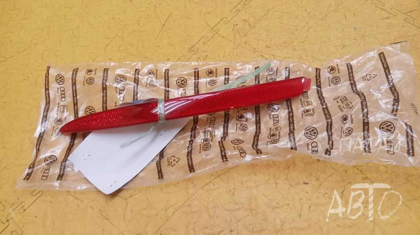 Skoda Octavia (A5 1Z-) Отражатель в бампер