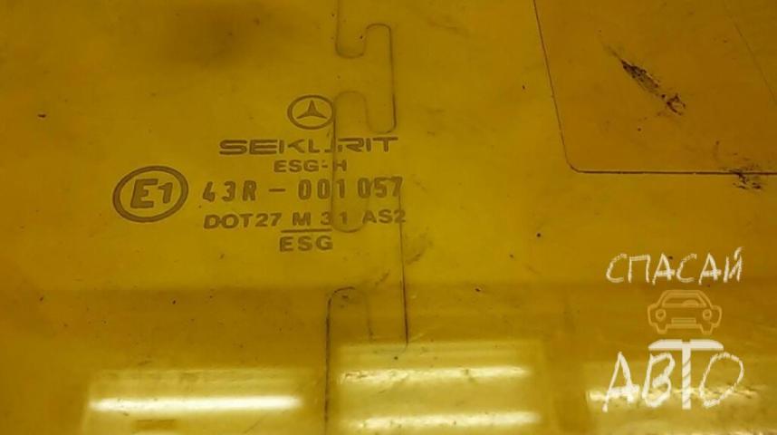 Mercedes-Benz W124 Стекло двери передней правой