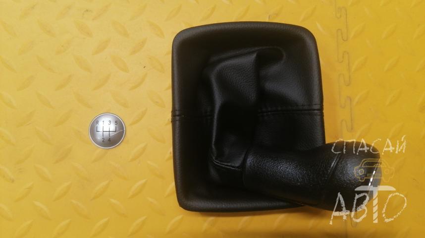 Volkswagen Polo IV (9N) Чехол кулисы