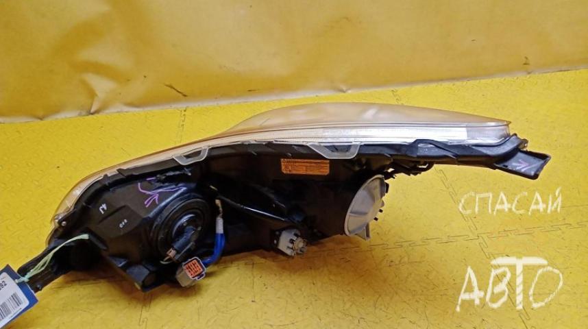 Subaru Legacy Outback (B14) Фара правая