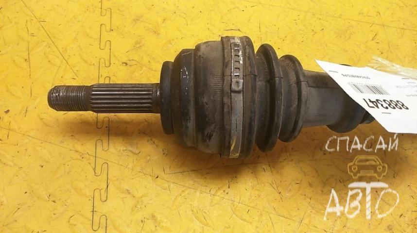 Renault Kangoo I Полуось передняя (привод)