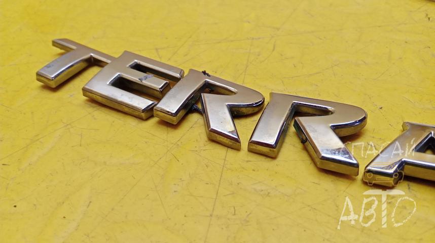 Nissan Terrano (D10) Эмблема