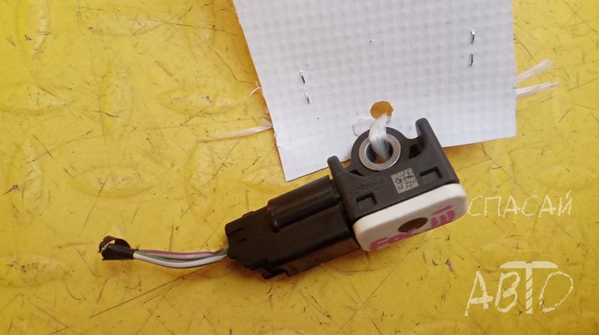 Ford Focus III Датчик AIR BAG