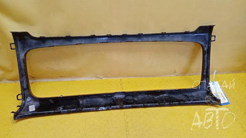 Mercedes-Benz W463 G-klasse Решетка радиатора